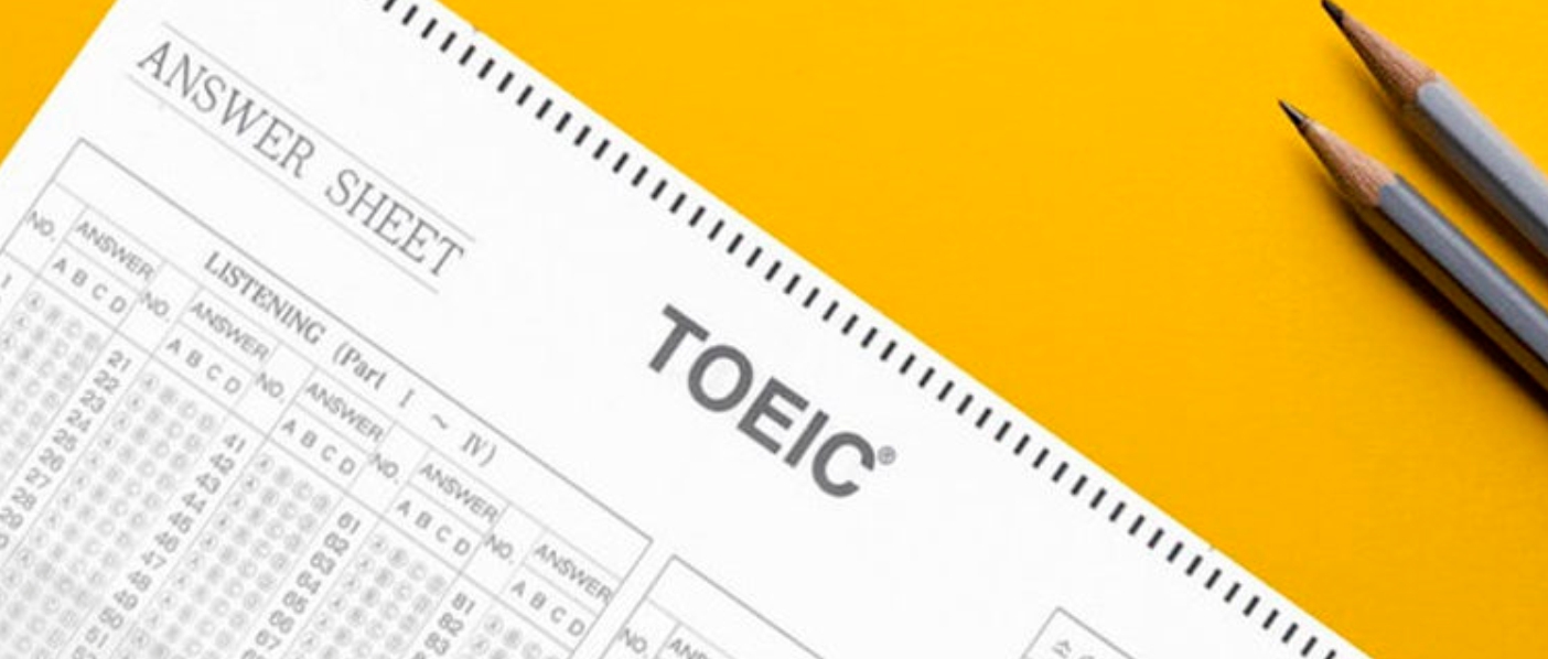 imagem mostrando prova do  Test of English for International Communication (TOEIC).