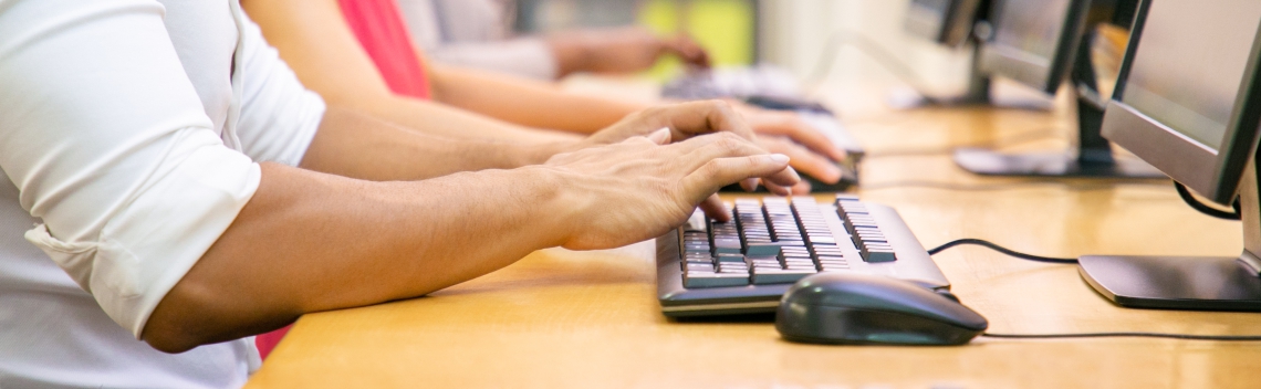 Imagem contendo informação sobre concurso.