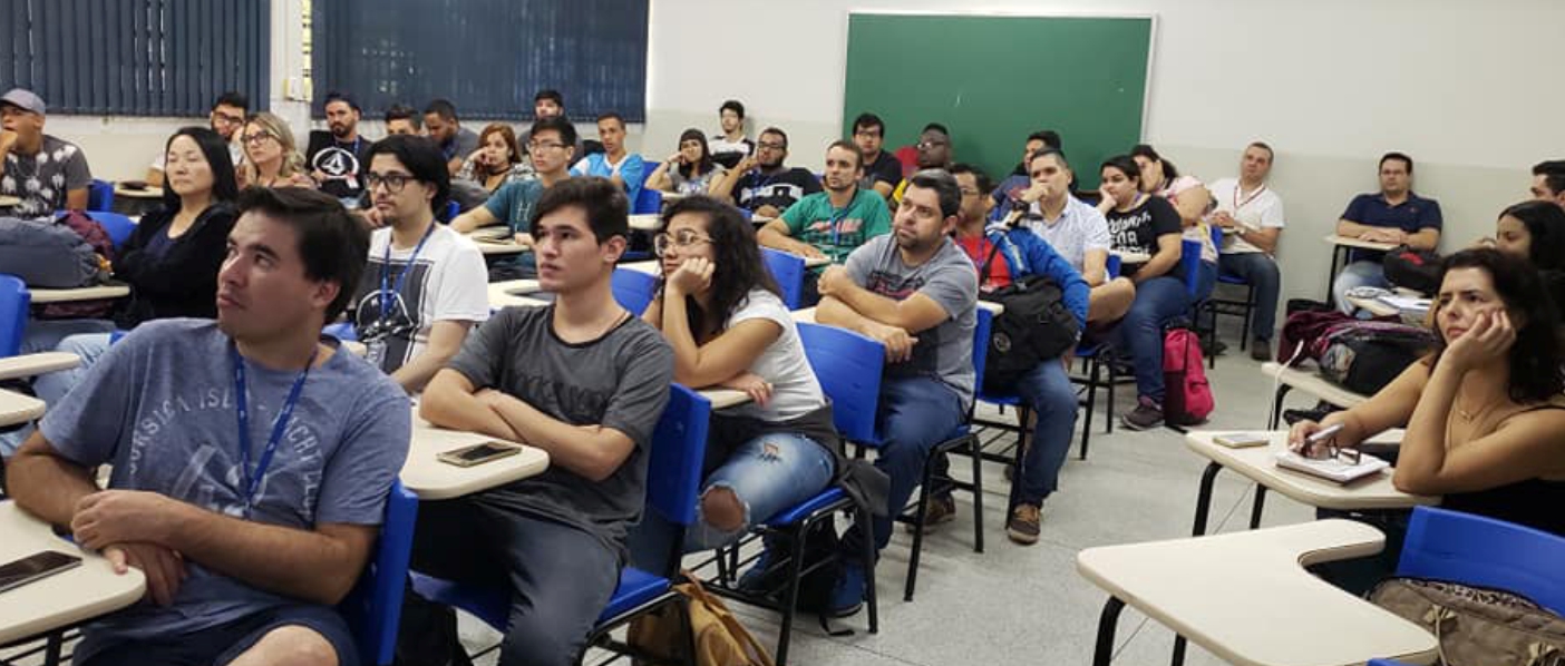 imagem mostrando alunos na capacitação “Fontes de Recursos para Inovação e Empreendedorismo” 